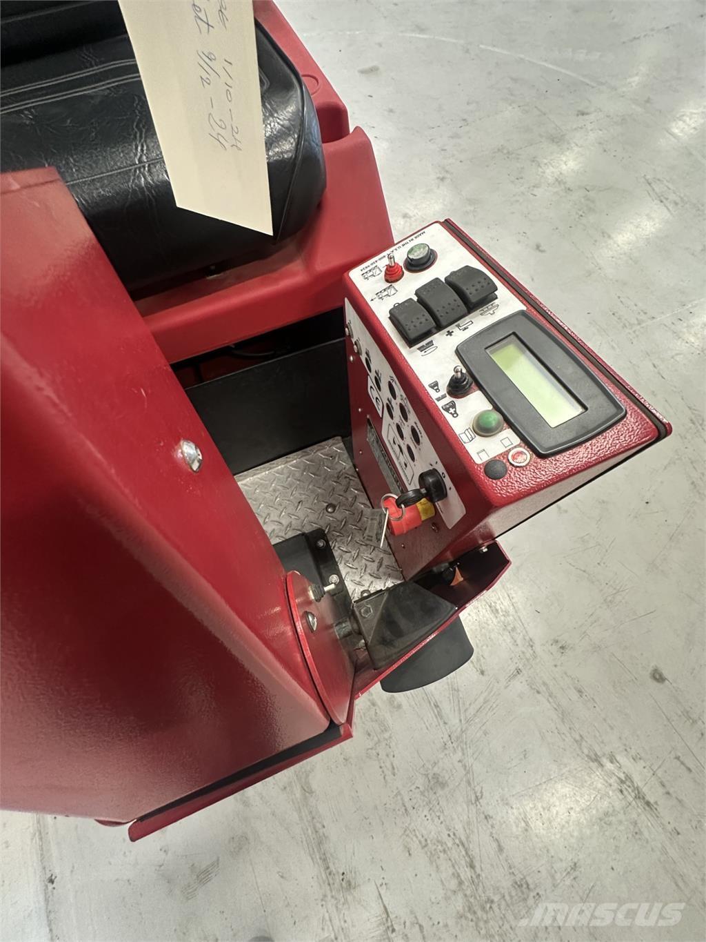 Factory Cat GTX 34-C Material Handling - Others