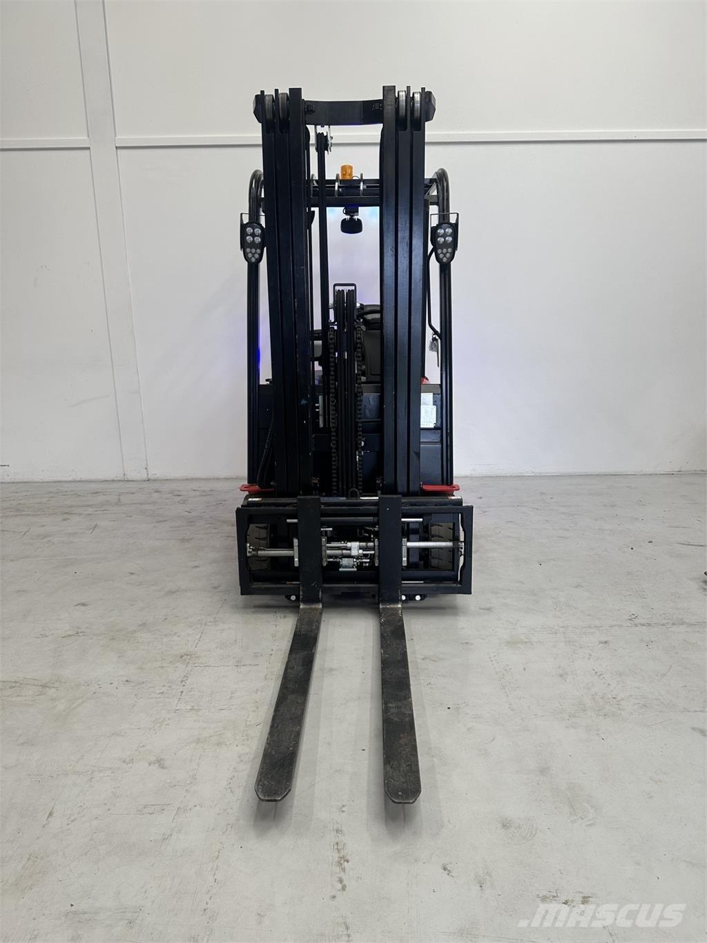 Tektra CPDS16-AC6 Electric forklift trucks