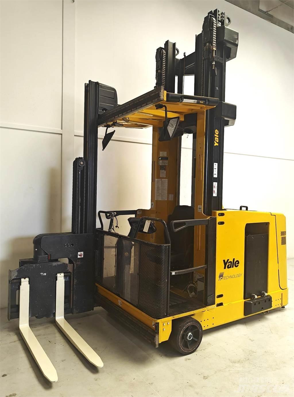 Yale MTC10 Narrow aisle truck
