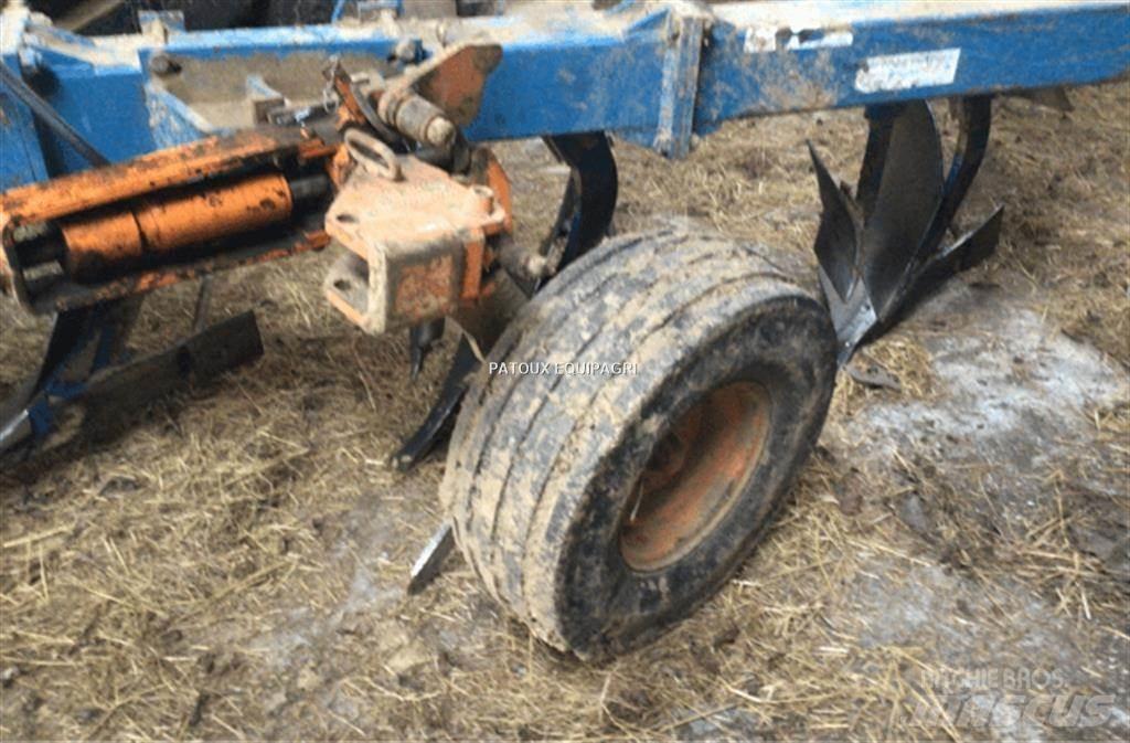 Bonnel 450 Conventional ploughs