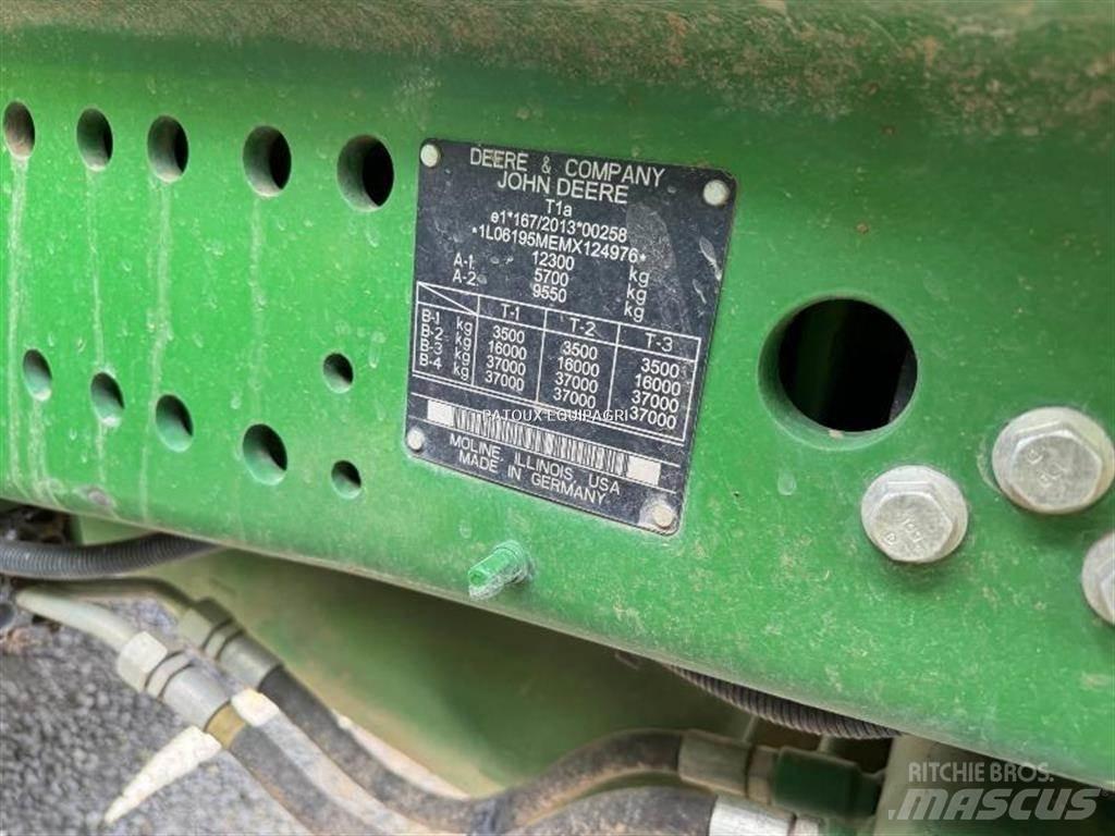 John Deere 6195M Tractors