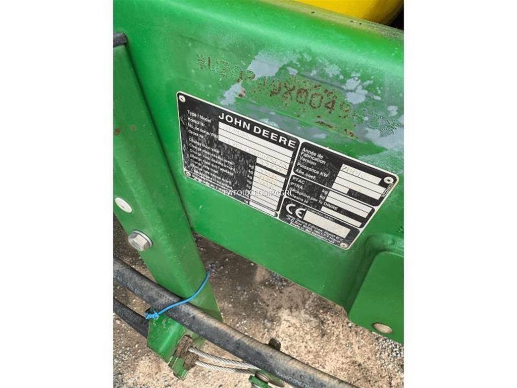John Deere 840 Trailed sprayers