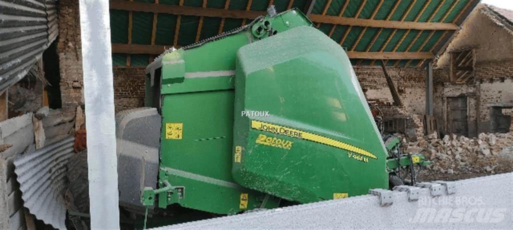 John Deere V461M Round balers