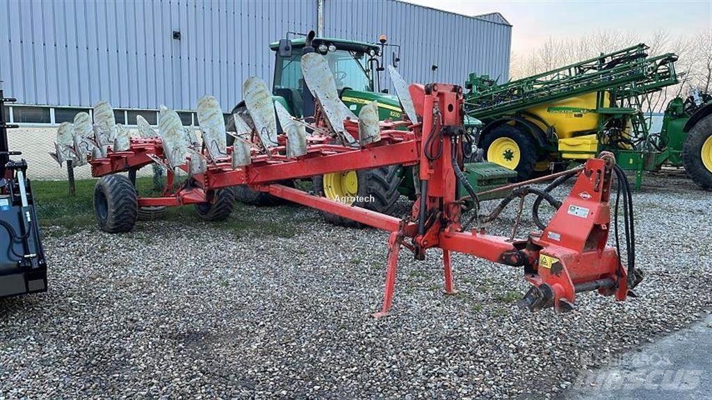 Kuhn MANAGER C 7 Conventional ploughs