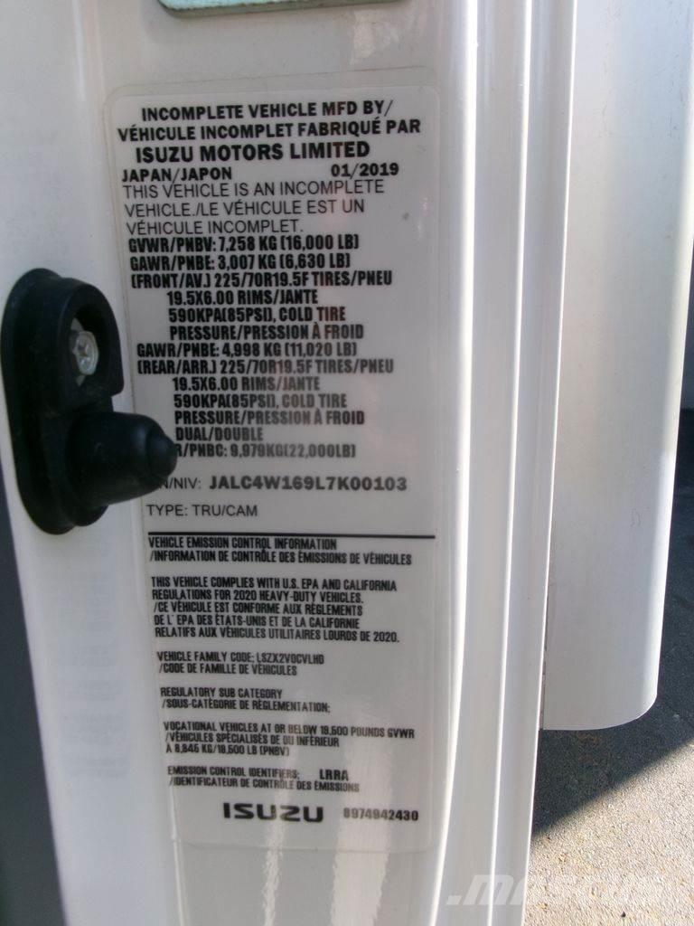 Isuzu NPRHD Flatbed / Dropside trucks