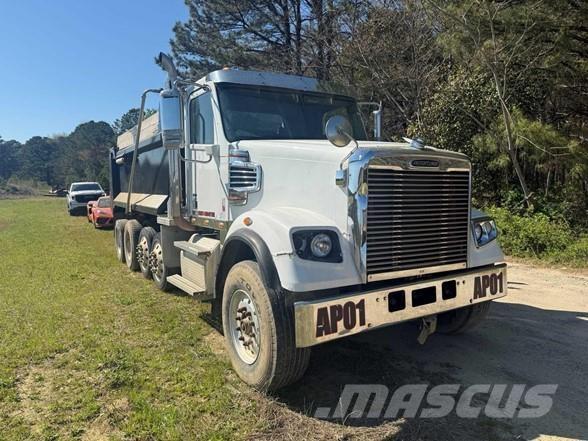 Freightliner 122SD Tipper trucks