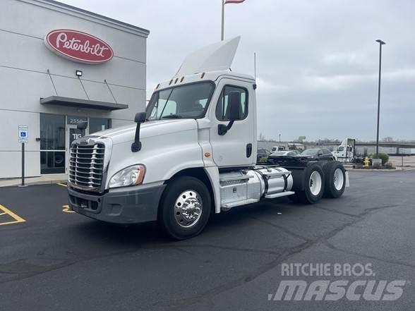 Freightliner CASCADIA 116 Tractor Units