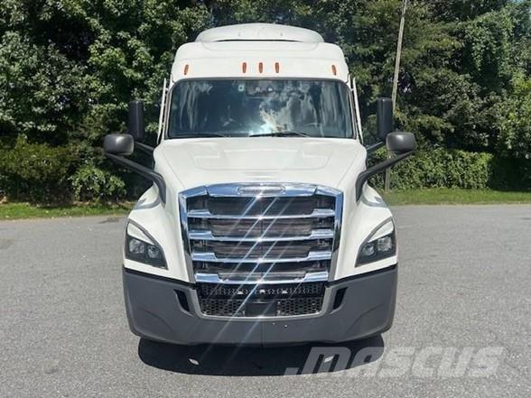 Freightliner CASCADIA 116 Tractor Units