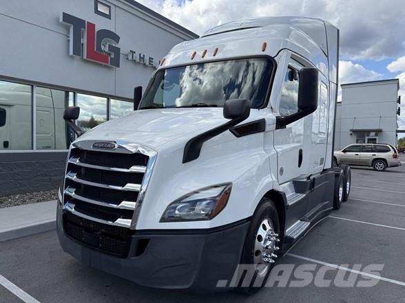 Freightliner CASCADIA 116 Tractor Units
