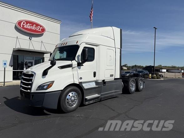 Freightliner CASCADIA 116 Tractor Units