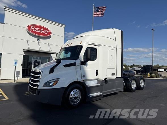 Freightliner CASCADIA 116 Tractor Units
