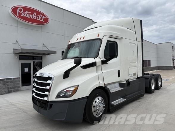 Freightliner CASCADIA 116 Tractor Units