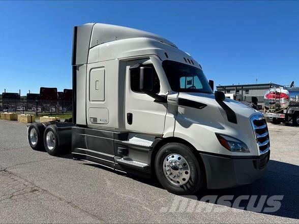 Freightliner CASCADIA 116 Tractor Units