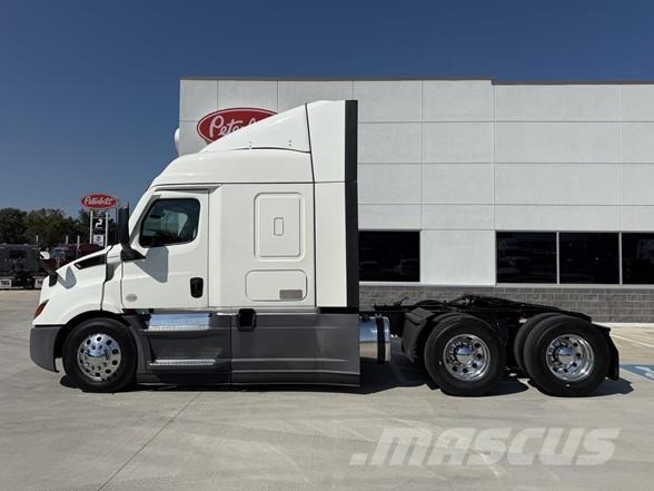 Freightliner CASCADIA 116 Tractor Units