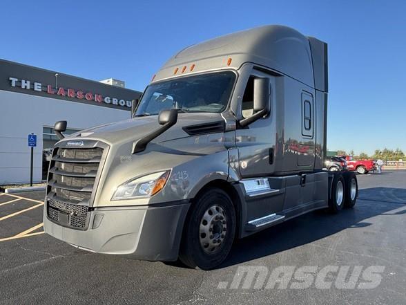 Freightliner CASCADIA 126 Tractor Units