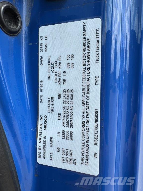 International LT Tractor Units