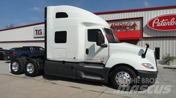 International LT Tractor Units