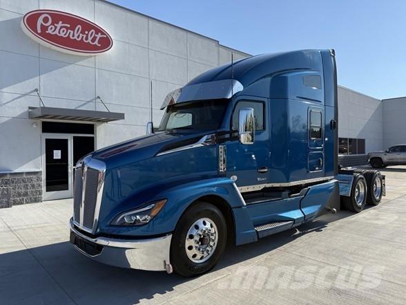 Kenworth T680 Tractor Units