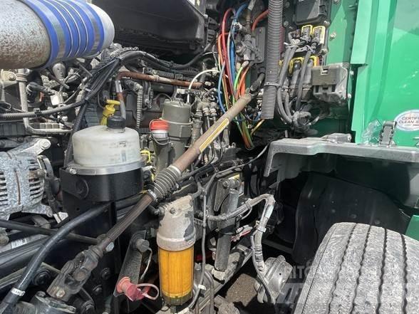 Kenworth T680 Tractor Units