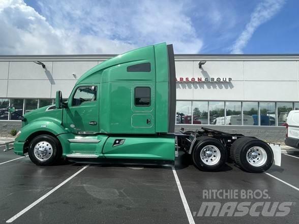 Kenworth T680 Tractor Units