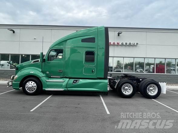 Kenworth T680 Tractor Units