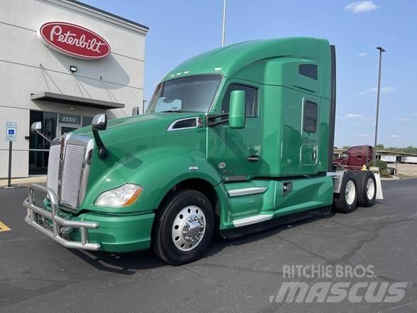 Kenworth T680 Tractor Units