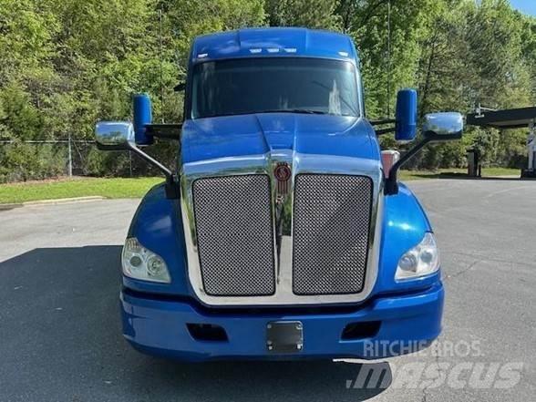 Kenworth T680 Tractor Units