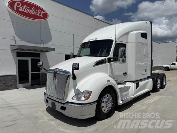 Kenworth T680 Tractor Units