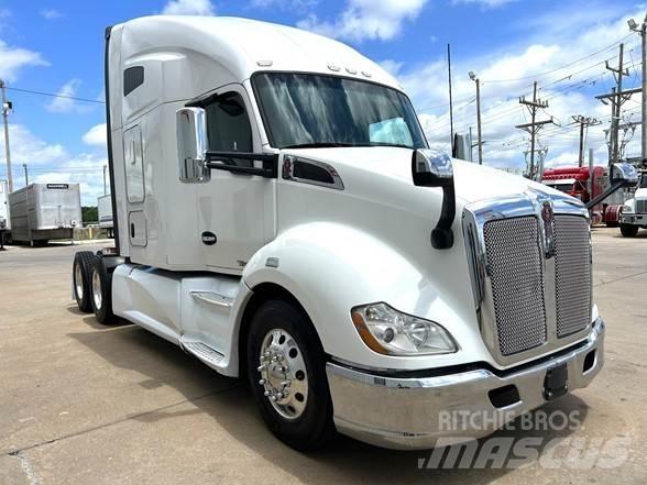 Kenworth T680 Tractor Units