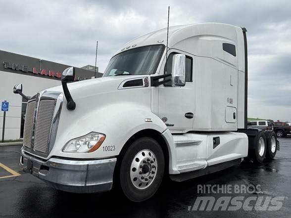 Kenworth T680 Tractor Units