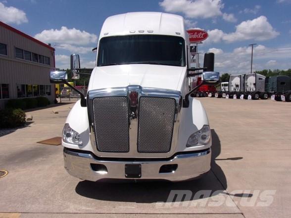 Kenworth T680 Tractor Units