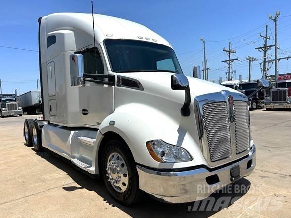 Kenworth T680 Tractor Units