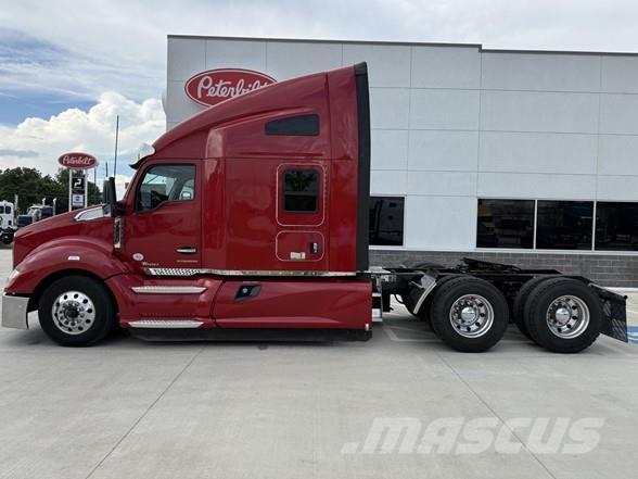 Kenworth T680 Tractor Units