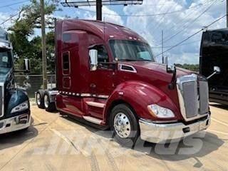 Kenworth T680 Tractor Units