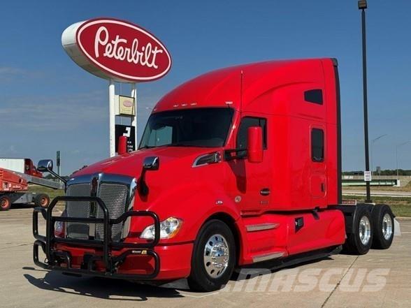 Kenworth T680 Tractor Units