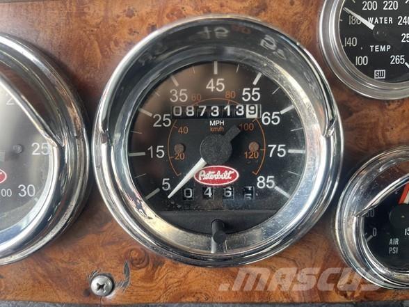 Peterbilt 379 Tractor Units