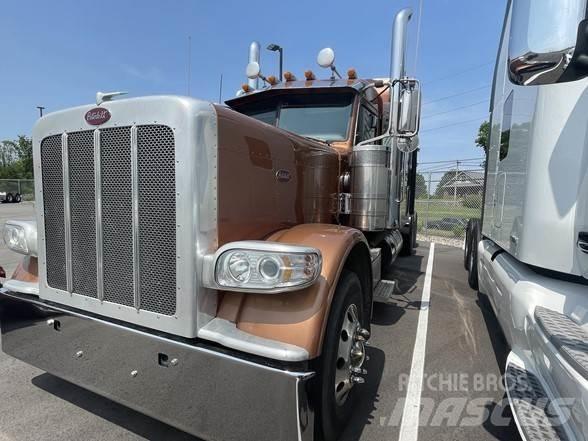Peterbilt 389 Tractor Units