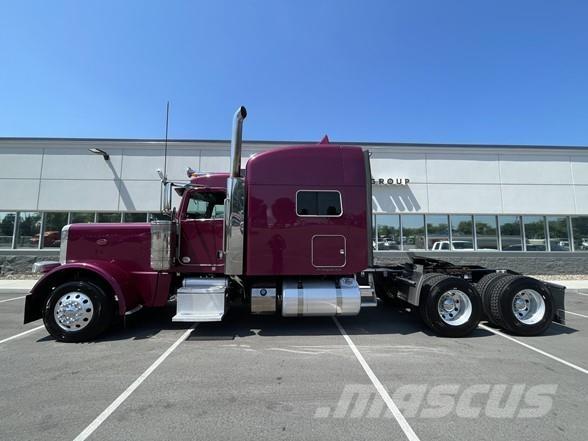 Peterbilt 389 Tractor Units