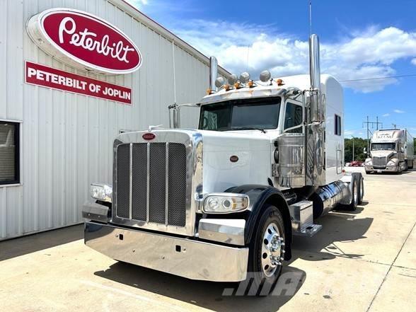 Peterbilt 389 Tractor Units