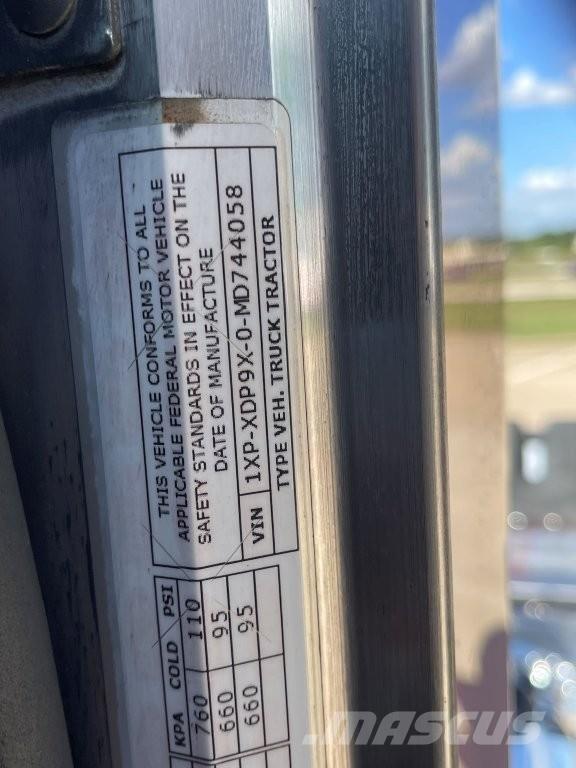 Peterbilt 389 Tractor Units