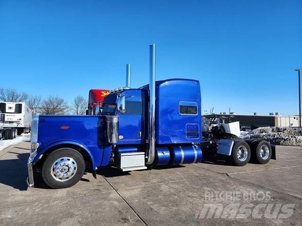 Peterbilt 389 Tractor Units