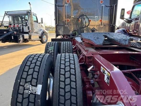 Peterbilt 389 Tractor Units