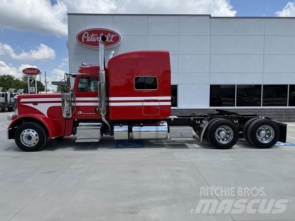 Peterbilt 389 Tractor Units