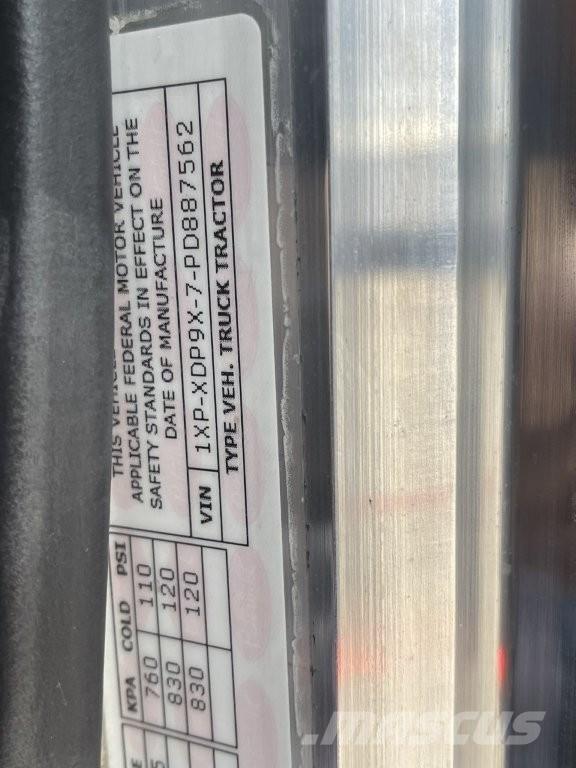 Peterbilt 389 Tractor Units