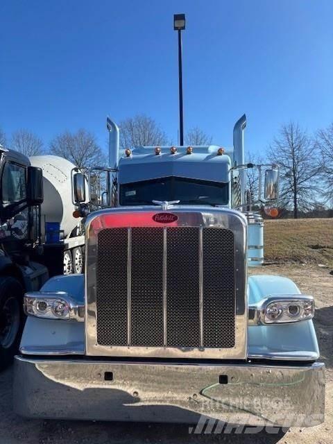 Peterbilt 389 Tractor Units