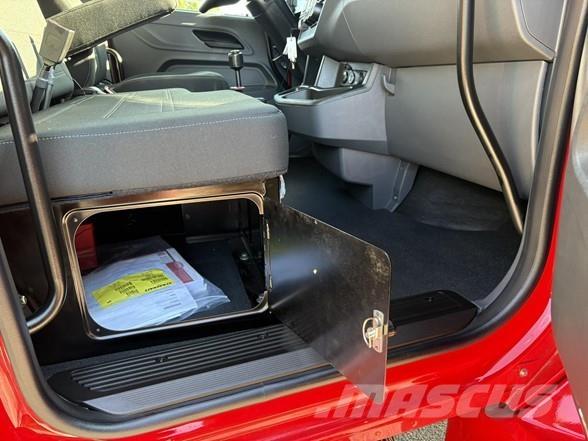 Peterbilt 536 Tipper trucks