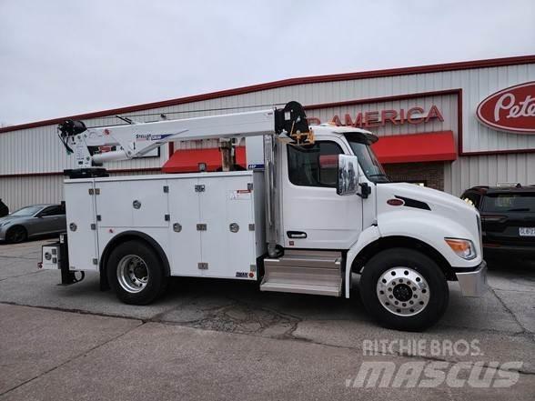 Peterbilt 536 Construction - Others