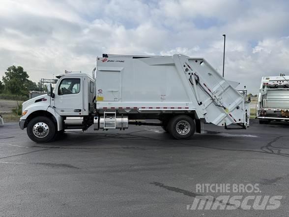 Peterbilt 537 Waste trucks