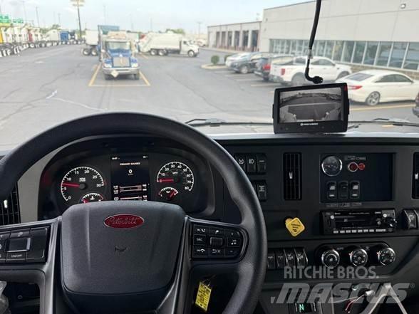 Peterbilt 548 Waste trucks