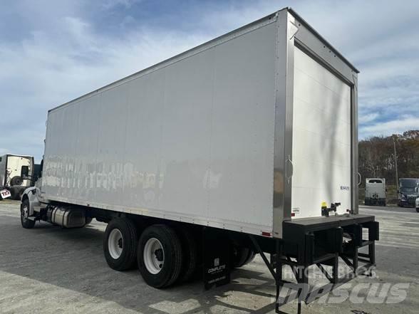 Peterbilt 548 Construction - Others